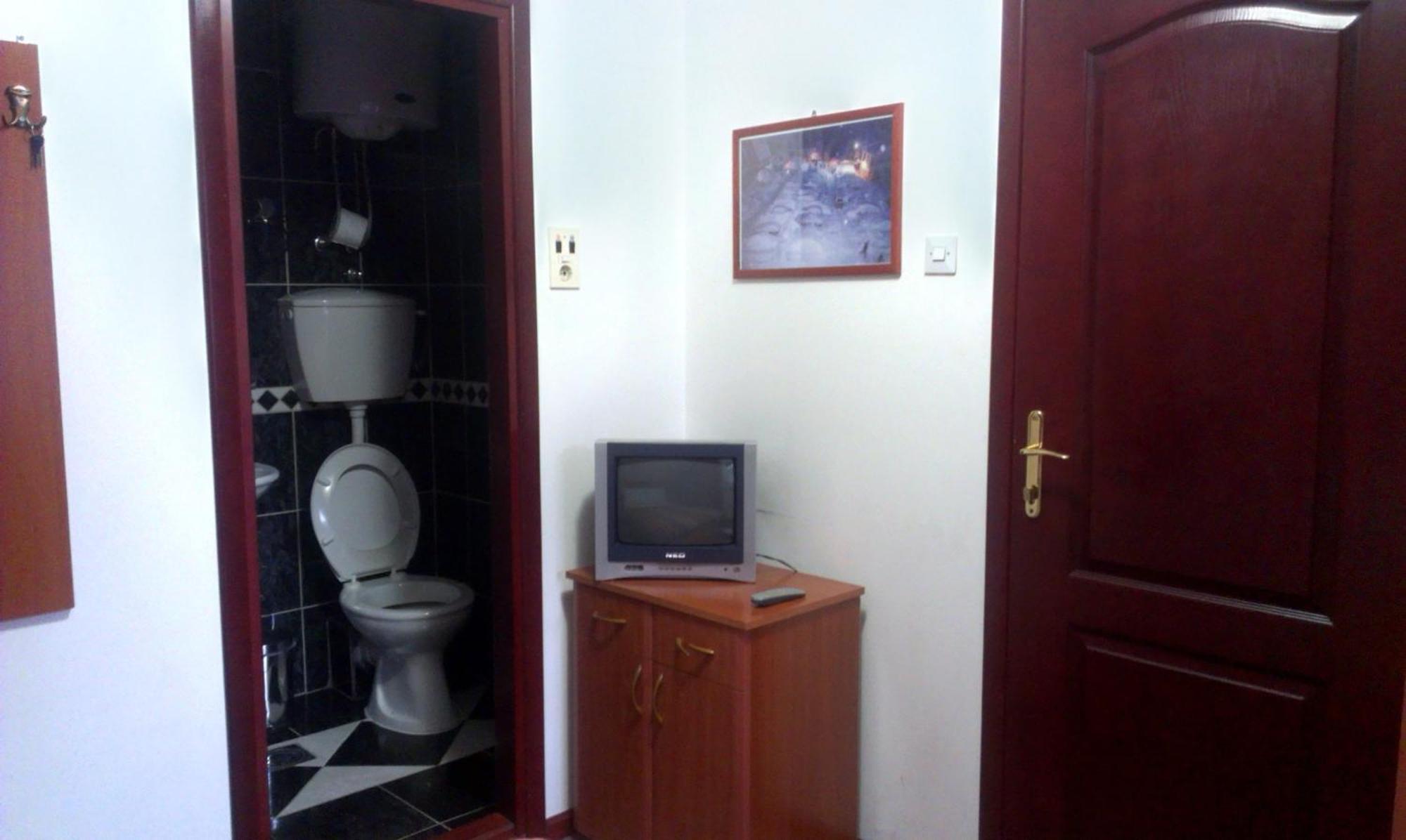 Private Accommodation Lidija Rakocevic Kolašin Kamer foto